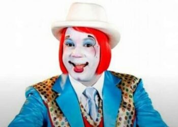 Payaso kanqui es investigado por presunta violación y abuso de menores en Santiago