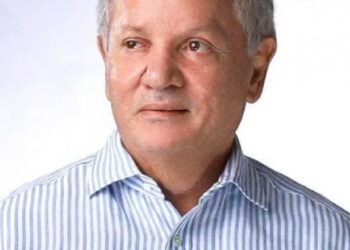 Candidato a senador condona deuda médica a más de 600 personas equivalentes a 14 millones de pesos