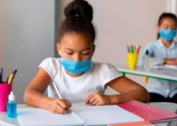 Clases inician con modalidad presencial este martes y será voluntaria la asistencia