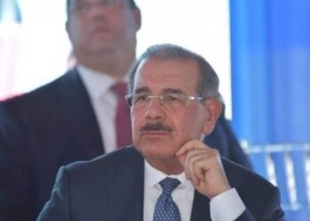El presidente Medina viaja este lunes a Roma