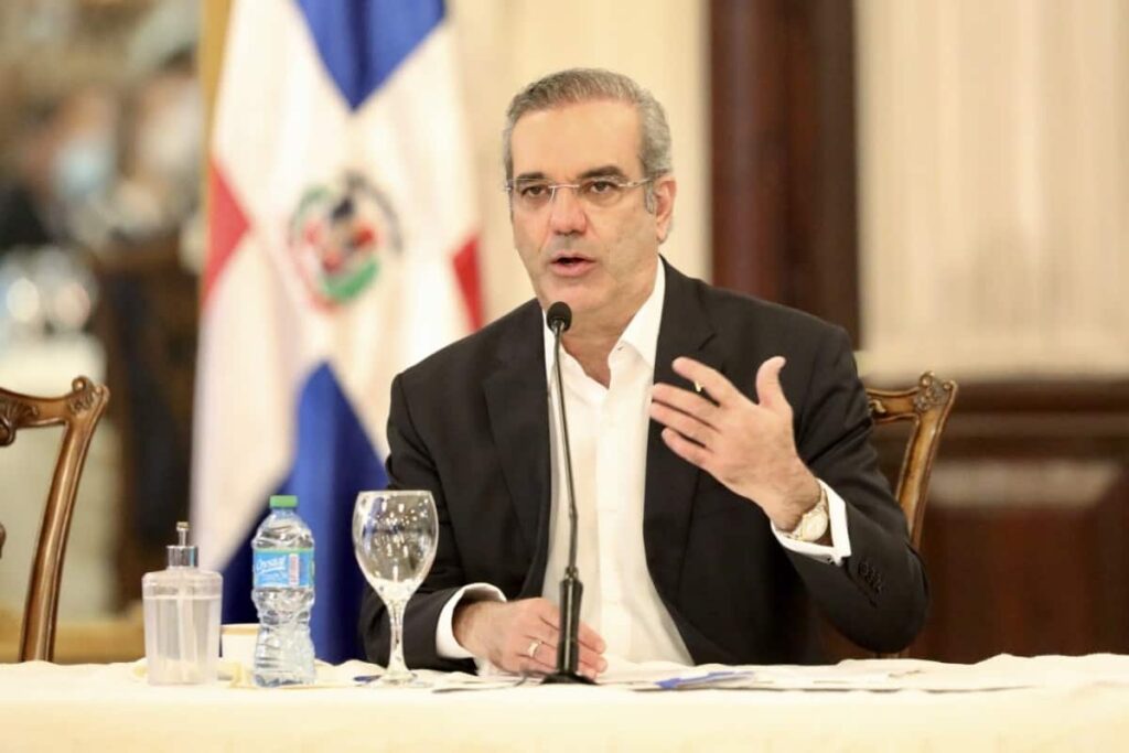 luis abinader crea gabinete de innovacion 1627439033 b