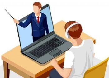 Maestros opuestos a clases semipresenciales