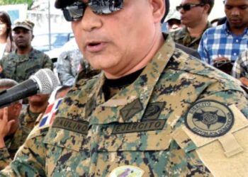 Ministro de Defensa coordina traslado al país de coronel detenido por decomiso de droga en Puerto Rico