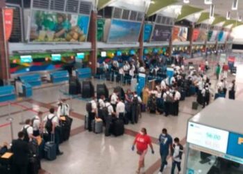 Misioneros mormones abandonan el país