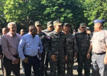 Policía Comunitaria inicia entrenamiento para adolescente
