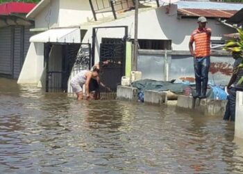 Presidente ordena construcción de obras para Montecristi
