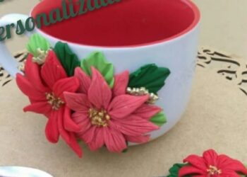 Taller de  Tazón Personalizado con Flores de Pascuas en 3D