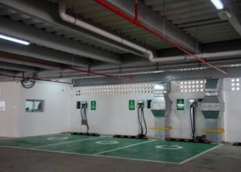 Te enteraste que el parqueo de la Atarazana estará abierto gratis