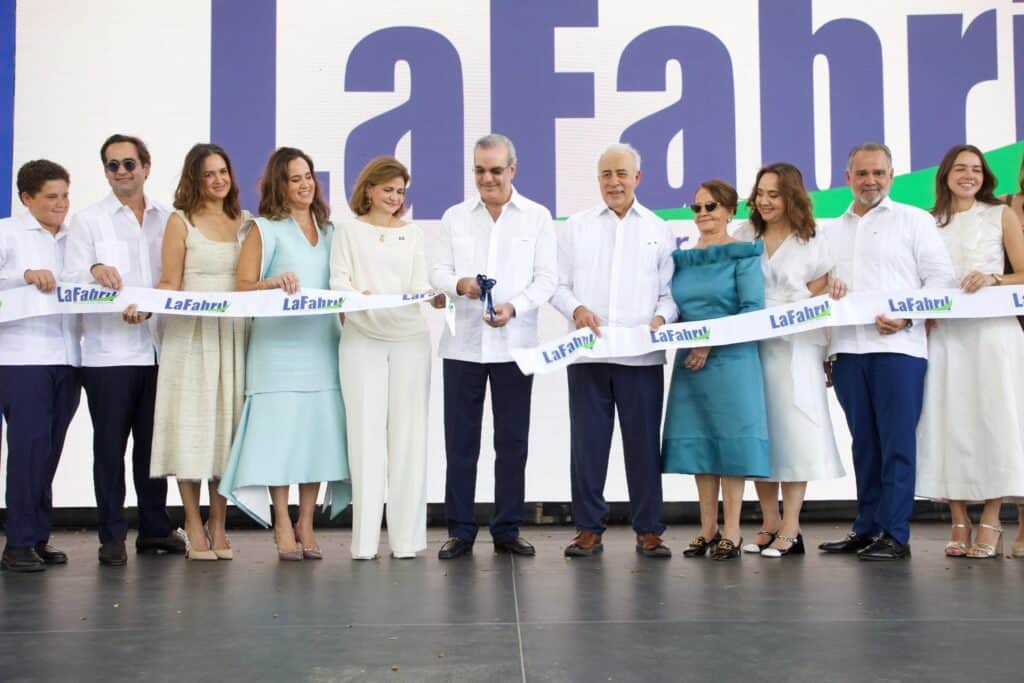 inauguracion tercera refineria la fabril desarrollo industrial santiago