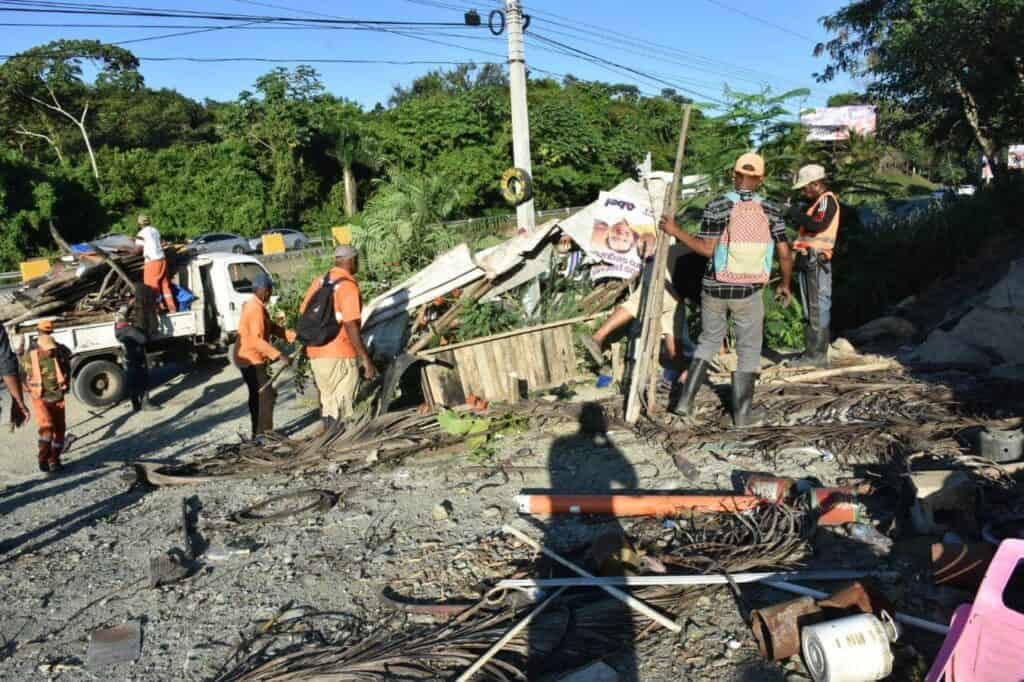 obras publicas seguridad vial autopista duarte 1728169905