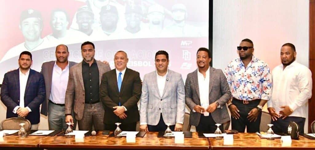 pedro martinez compromiso representar republica dominicana clasico mundial beisbol 2026 1733310801