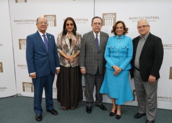 Banco Central República Dominicana, literatura dominicana, Olga Lara poeta, Carlos Piantini música, cultura dominicana, Colección Juan Pablo Duarte