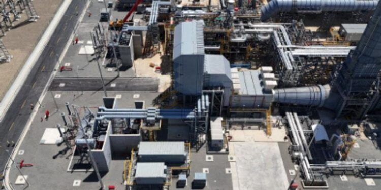 Manzanillo Power Land, impacto ambiental RD, energía sostenible República Dominicana, central termoeléctrica gas natural, tecnología ciclo combinado, proyectos energéticos RD