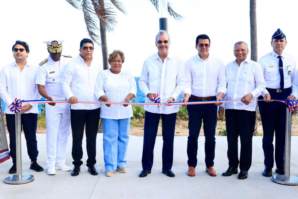 malecón Santo Domingo Este, recreación en Santo Domingo, turismo en República Dominicana, espacios públicos RD, desarrollo urbano Santo Domingo, Luis Abinader malecón