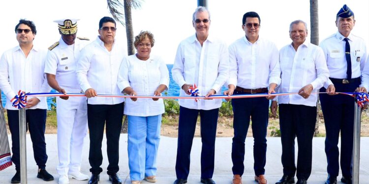malecón Santo Domingo Este, recreación en Santo Domingo, turismo en República Dominicana, espacios públicos RD, desarrollo urbano Santo Domingo, Luis Abinader malecón