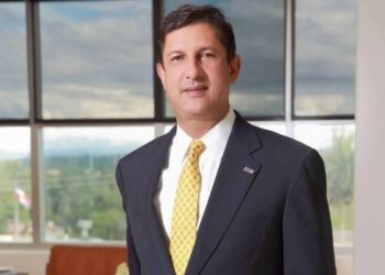 Manuel Estrella, empresario dominicano, desarrollo República Dominicana, Grupo Estrella, infraestructura dominicana, Cibao FC