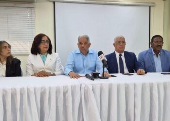 MEDICOOP, premio a la excelencia académica, residencias médicas República Dominicana, formación médica RD, médicos residentes, sistema de salud dominicano