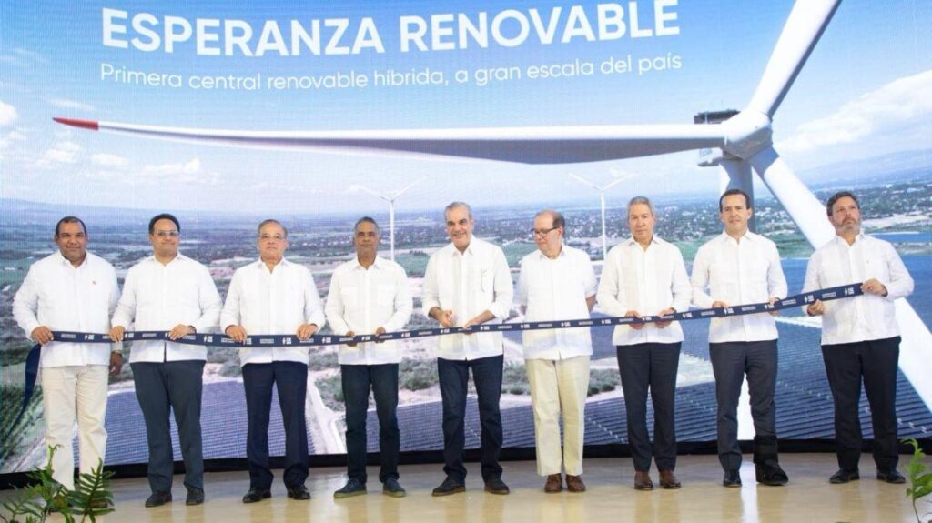 Esperanza Renovable, energía eólica República Dominicana, energía solar RD, EGE Haina, matriz energética dominicana, transición energética RD