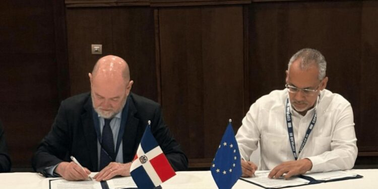 República Dominicana, Unión Europea, cooperación contra drogas, políticas de drogas RD, prevención consumo drogas, programas sociales RD
