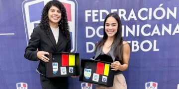 árbitras FIFA República Dominicana, Minely Ureña Fernández, Biannelly Mercedes De la Cruz Sime, arbitraje femenino dominicano, San Francisco de Macorís deporte, mujeres en el arbitraje FIFA