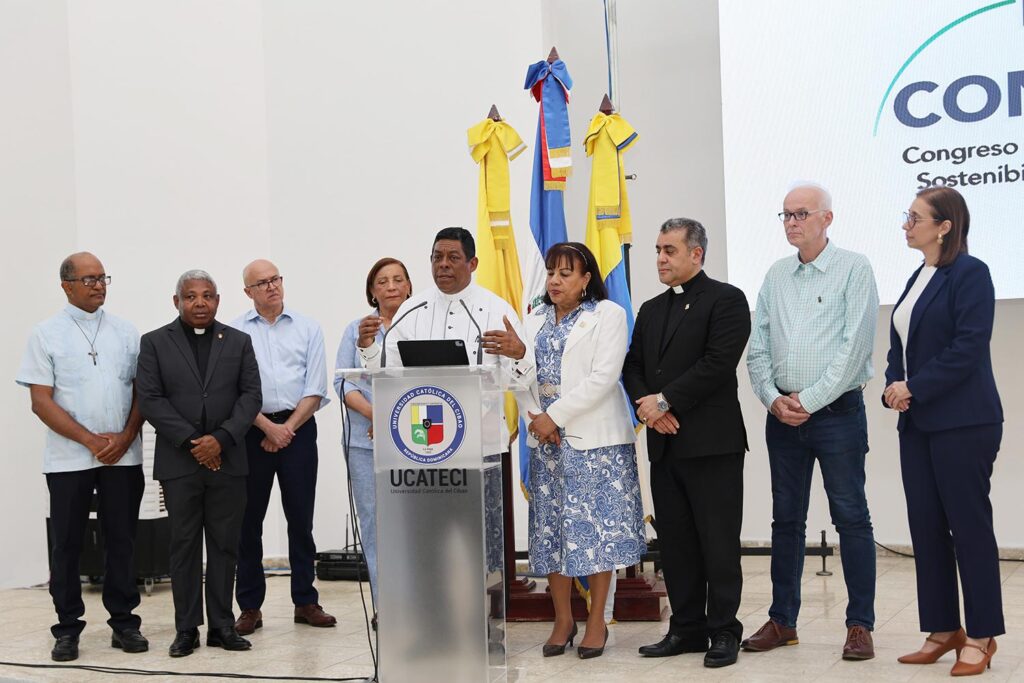 universidades católicas República Dominicana, compromiso ambiental RD, sostenibilidad universitaria Dominicana, ética ambiental educación superior, Laudato si encíclica, responsabilidad social universitaria RD