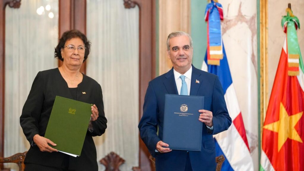 República Dominicana Surinam cooperación, acuerdos bilaterales RD Surinam, turismo República Dominicana Surinam, inversión privada Surinam RD, conectividad aérea Santo Domingo Paramaribo, cooperación agrícola RD Surinam