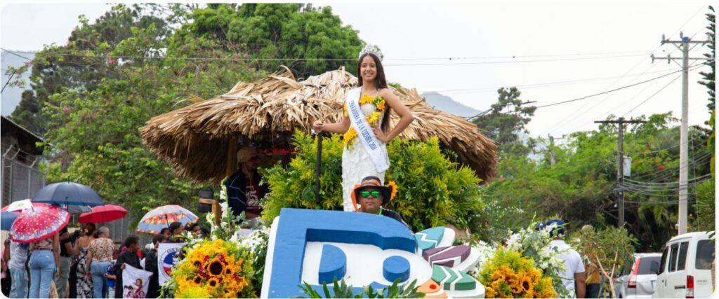 Festival de las Flores Jarabacoa, turismo en Jarabacoa, Jarabacoa República Dominicana, eventos culturales dominicanos, feria de las flores Medellín, turismo sostenible RD