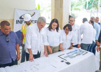 Hotel Escuela Guarocuya, formación técnica Barahona, turismo República Dominicana, INFOTEP Barahona, desarrollo turístico Enriquillo, empleabilidad turismo RD