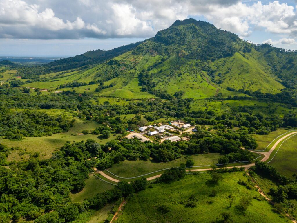 La Hacienda Park, turismo de aventura República Dominicana, Anamuya turismo, parques temáticos RD, turismo sostenible RD, atracciones naturales República Dominicana