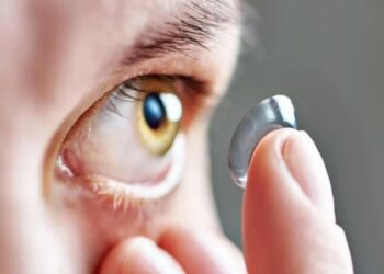 lentes de contacto, salud visual Dominicana, tratamiento ocular, Neomar Maradei, condiciones oculares, lentes para astigmatismo