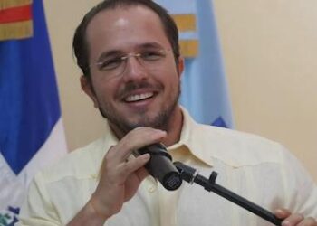 minería en República Dominicana, agricultura sostenible RD, Claudio Caamaño Vélez, impacto ambiental minería, desarrollo agrícola dominicano, sostenibilidad económica RD