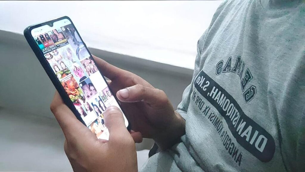 morbo mediático República Dominicana, leyes contra morbo y sexismo RD, impacto social morbo en medios, publicidad sexista RD, protección privacidad y honor RD, consecuencias morbo mediático