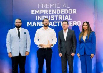 Pedro Ramón López Oliver, Proindustria República Dominicana, Oliver & Oliver ron premium, industria del ron dominicana, reconocimiento empresarial RD, desarrollo industrial dominicano