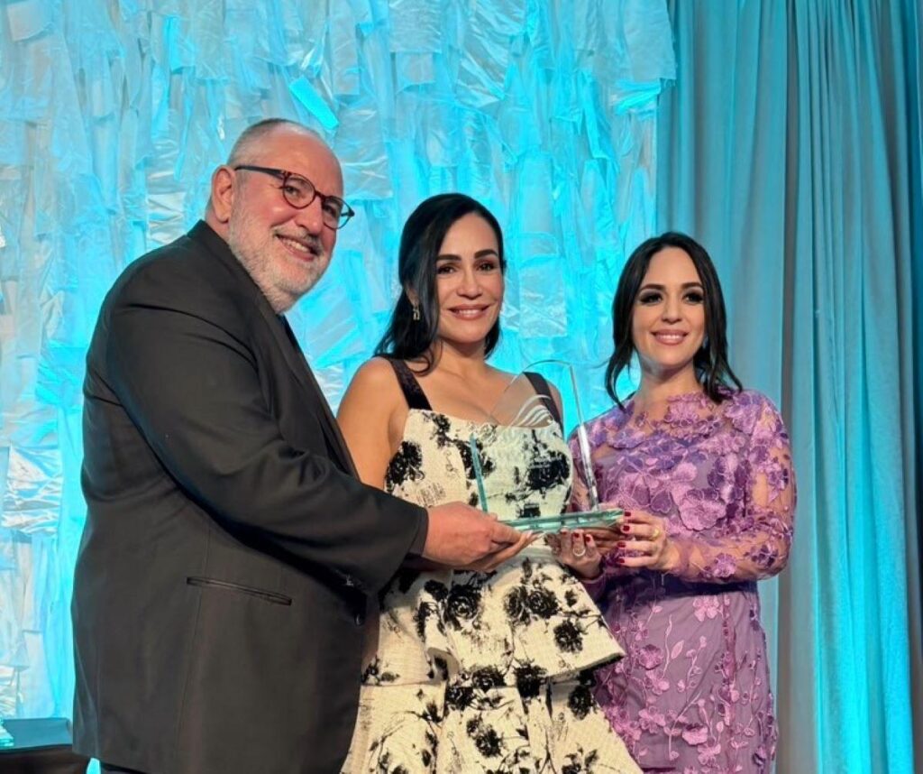 República Dominicana turismo, destino caribeño satisfacción, TravelAge WAVE Awards, turismo en República Dominicana, hospitalidad dominicana, turismo de lujo RD