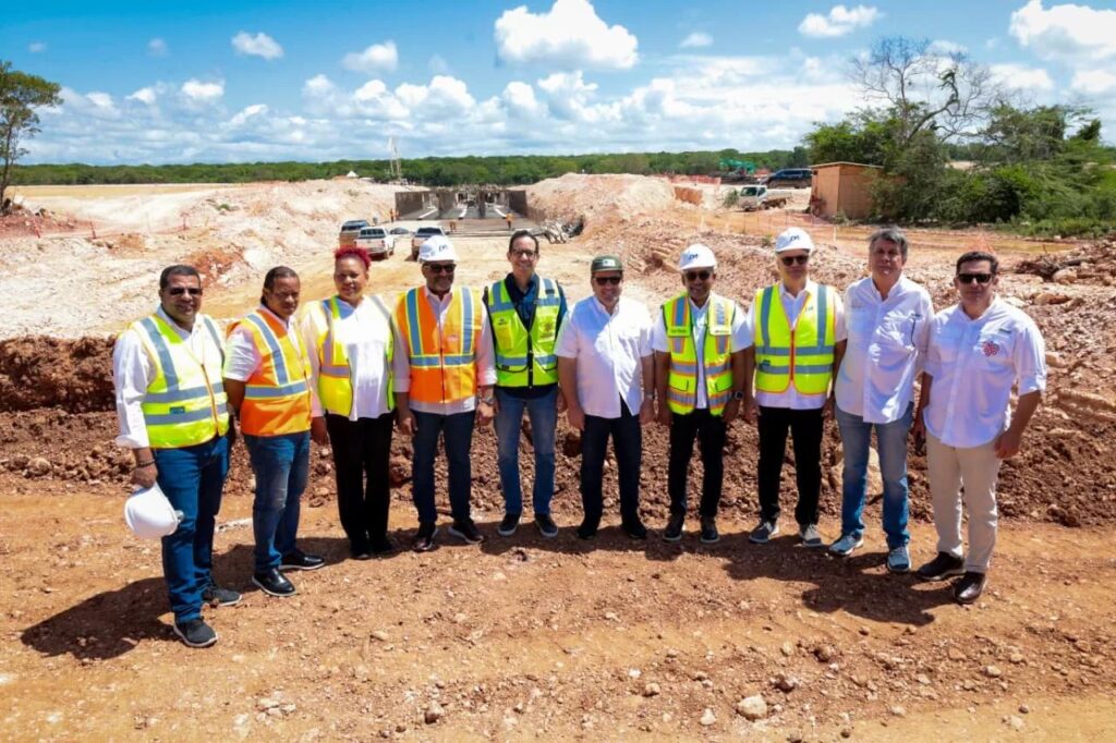 torre de control Base Aérea de San Isidro, sistema de balizamiento aeronáutico RD, modernización aviación República Dominicana, infraestructura aérea dominicana, seguridad operacional aviación RD, proyectos aeroportuarios República Dominicana