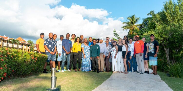 Viva Miches, Costas Seguras RD 2026, rescate acuático, seguridad en playas República Dominicana, capacitación socorrismo, turismo sostenible Miches