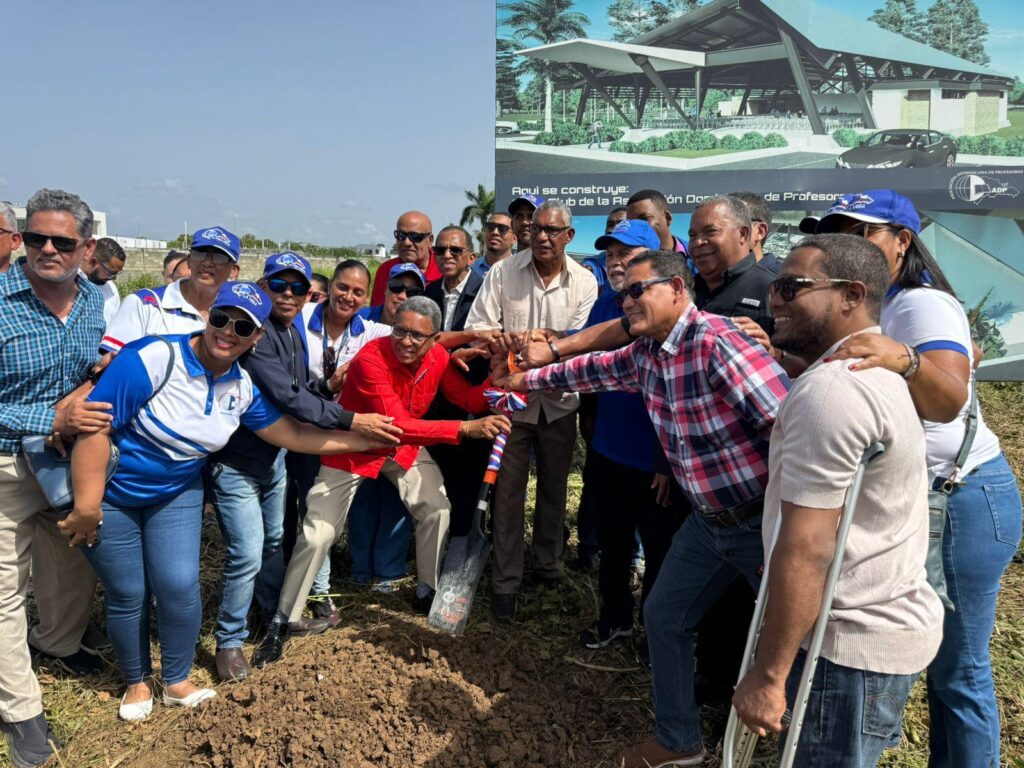 Casa Club Magisterio Vegano, ADP La Vega, magisterio dominicano, profesores de La Vega, proyecto educativo RD, infraestructura gremial RD