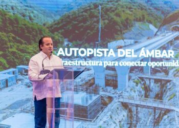 Autopista del Ámbar, Puerto Plata, Cibao, infraestructura vial RD, desarrollo económico República Dominicana, turismo en Puerto Plata