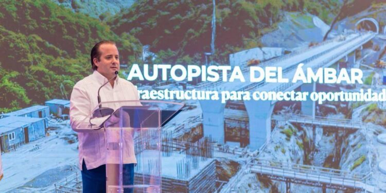 Autopista del Ámbar, Puerto Plata, Cibao, infraestructura vial RD, desarrollo económico República Dominicana, turismo en Puerto Plata