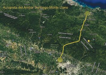 Autopista del Ámbar, turismo en República Dominicana, infraestructura vial RD, conectividad Cibao Costa Atlántica, desarrollo económico RD, transporte y logística RD