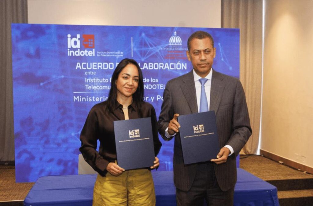 Centro de Prevención San Cristóbal, capacitación digital RD, seguridad ciudadana República Dominicana, Indotel y Ministerio de Interior, brecha digital en RD, programas sociales dominicanos