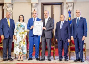 Nelson Abreu Ventura, Premio Nacional a la Excelencia Docente, educación superior República Dominicana, Universidad Católica Nordestana, innovación educativa RD, investigación científica dominicana