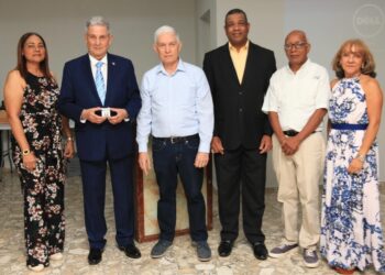 Fundación Jahdiel, Dr. José Joaquín Puello Herrera, compromiso social RD, educación y deporte en República Dominicana, organizaciones comunitarias dominicanas, homenaje a figuras dominicanas
