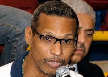 Héctor Báez, baloncesto dominicano, Pabellón de la Fama del Deporte Dominicano, medalla de plata Juegos Panamericanos 2003, historia del deporte en República Dominicana, legado deportivo dominicano