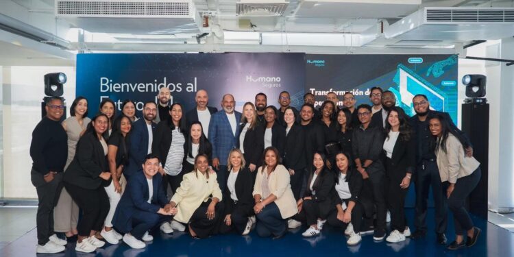 Humano Seguros, inteligencia artificial seguros, transformación digital República Dominicana, emisión pólizas rápida, innovación tecnológica seguros RD, sector asegurador dominicano