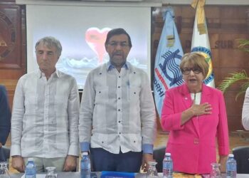 Central Hidroeléctrica Los Toros, desarrollo social Azua, becas universitarias RD, energía limpia República Dominicana, proyectos sociales Azua, cooperación Unión Europea RD