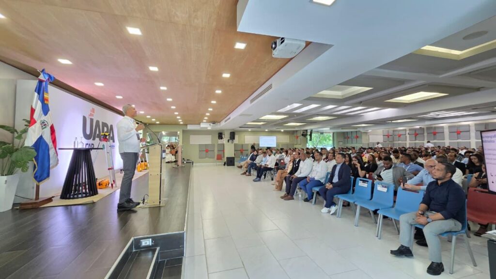innovación ingeniería hidráulica, Andrés Cueto, Coraasan Santiago, tecnología topografía RD, gestión agua potable Dominicana, drones y Lidar en ingeniería