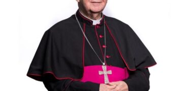 Monseñor Antonio Camilo González, obispo emérito La Vega, Iglesia Católica República Dominicana, Santo Cerro La Vega, Virgen de Las Mercedes, legado religioso dominicano