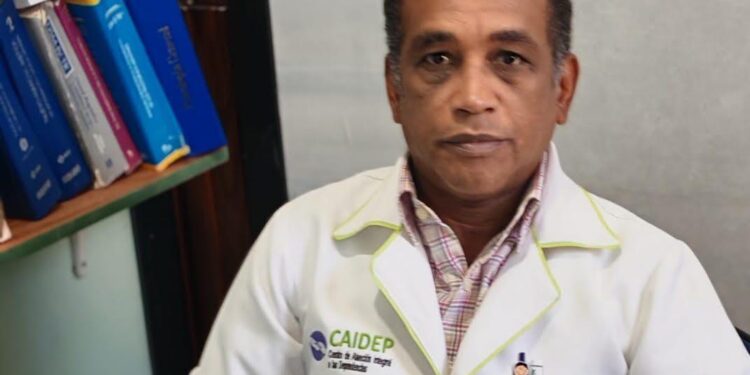 psiquiatría dominicana, modernidad líquida, valores en medicina, Dr. Tito Estrella Caena, humanización de la salud, educación médica RD