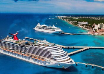 cruceros en República Dominicana, puertos de cruceros RD, turismo en República Dominicana, infraestructura portuaria RD, Disney Cruise Line RD, MSC cruceros La Romana